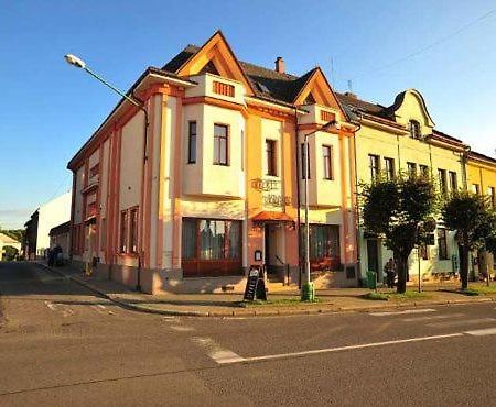 Hotel Krajka**** Vamberk Exterior photo